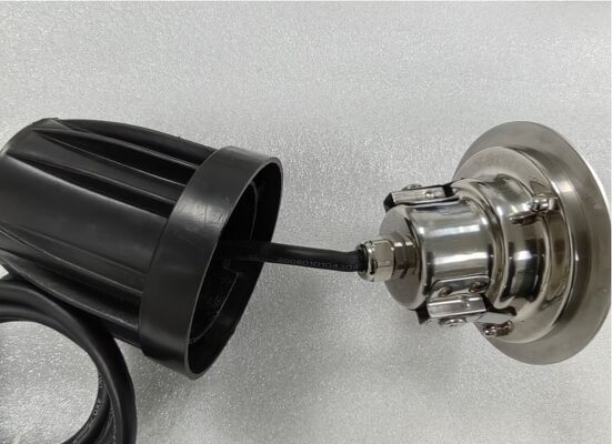 RGB LED لامپ های استخر شنا DC12V ولتاژ ورودی 100lmw کارایی نور روشن ضد آب راه حل های روشنایی زیر آب