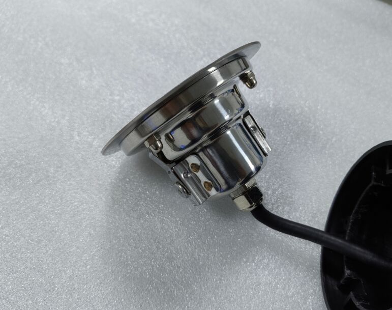 316L فولاد ضد زنگ LED چراغ های استخر شنا با قطر 98mm و عمق 88mm در زاویه های پرتو 15 30 45 60 درجه ارائه راه حل های روشنایی زیر آب