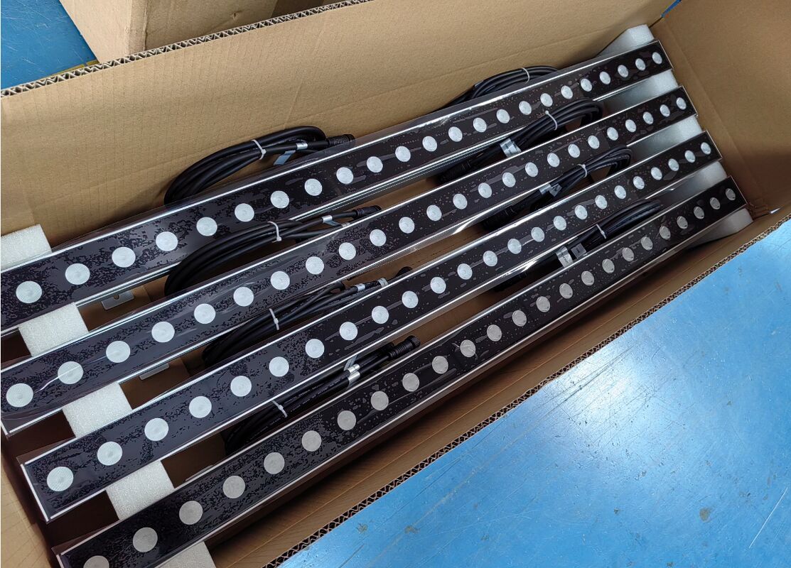 2700K-6500K دمای رنگی چراغ های بیرونی دیوار شوینده طراحی شده برای ارائه رنگ سازگار و کار در شرایط آب و هوایی مختلف